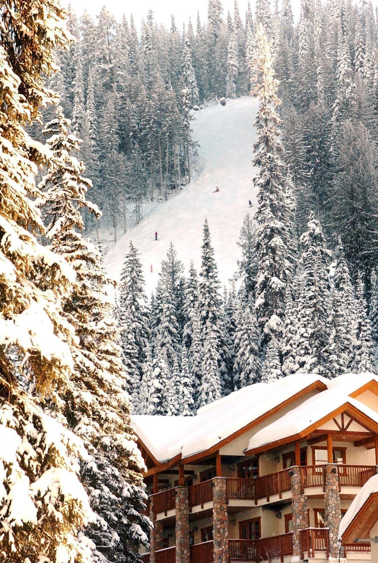 The Pinnacle Lodge Sun Peaks Esterno foto